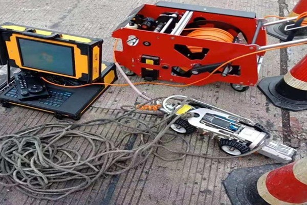 若尔盖CCTV管道检测机器人