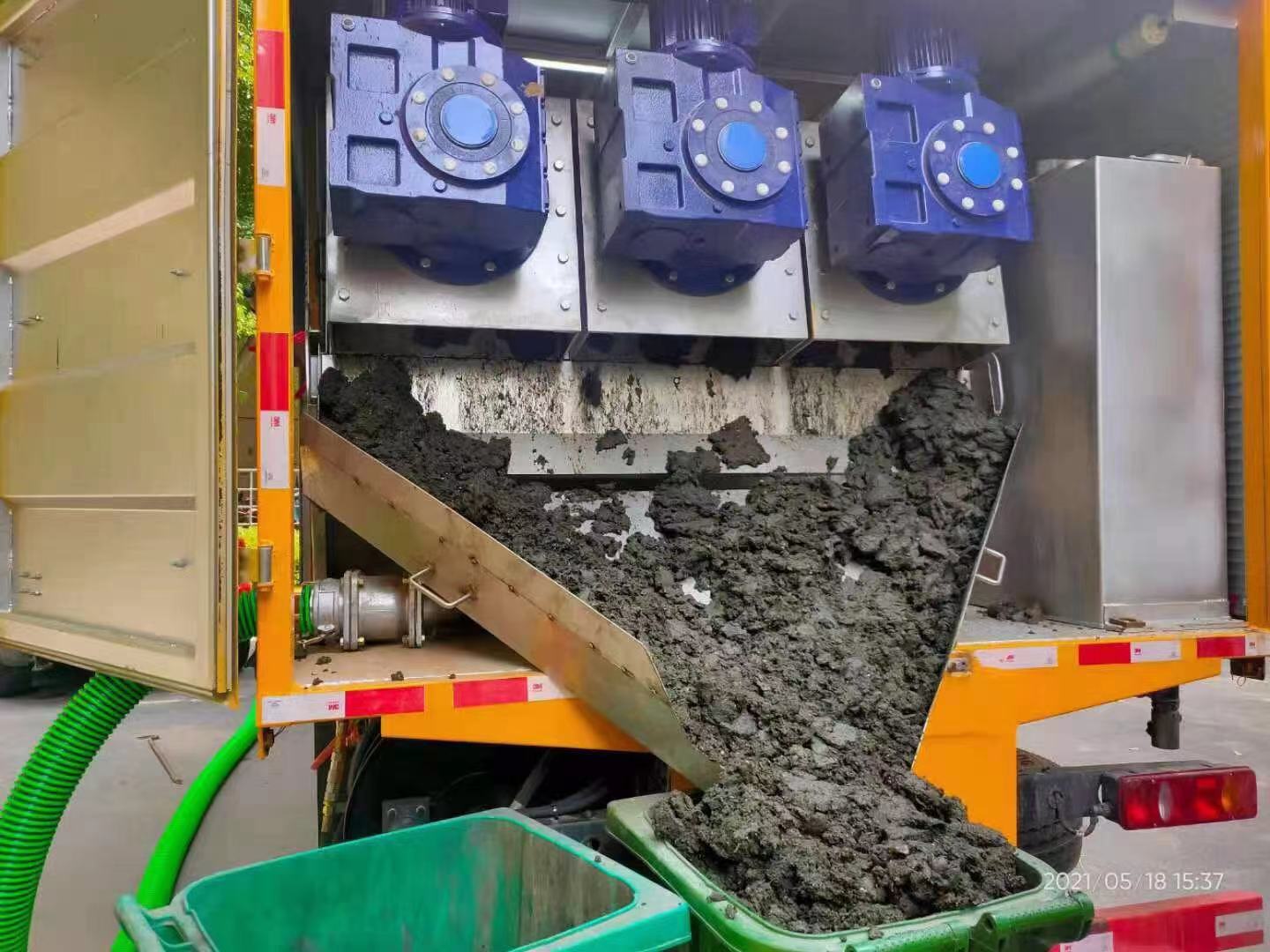 若尔盖化粪池清掏城市维护站-泥浆净化干湿分离处理